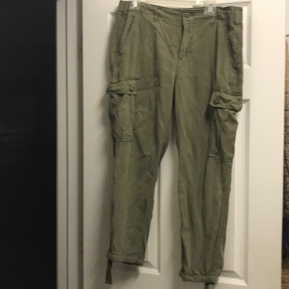 Army green tomgirl pants